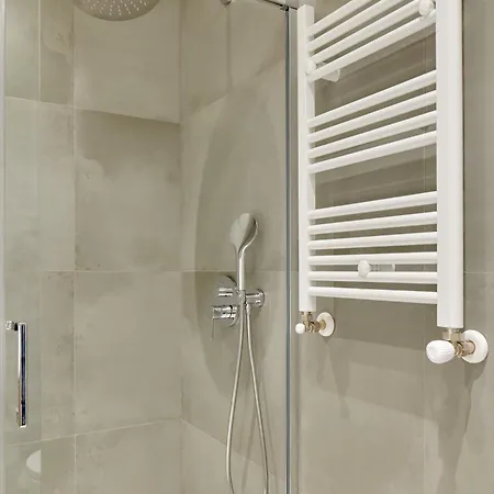 Apartment Urbieta By Feelfree